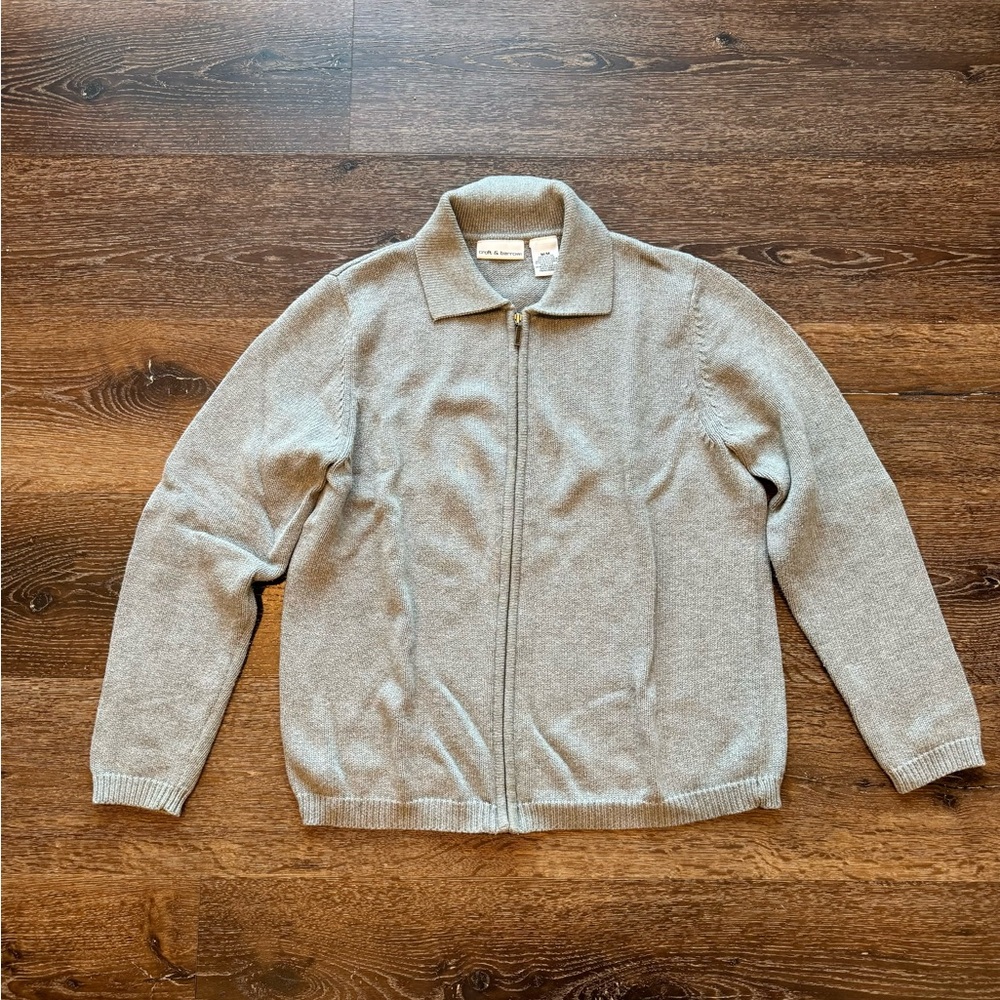 Women’s Grey Cardigan Sweater